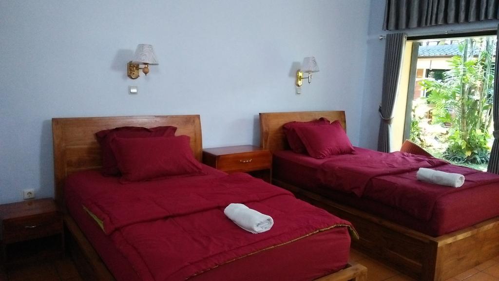 The Arya Guest House Gilimanuk Eksteriør billede